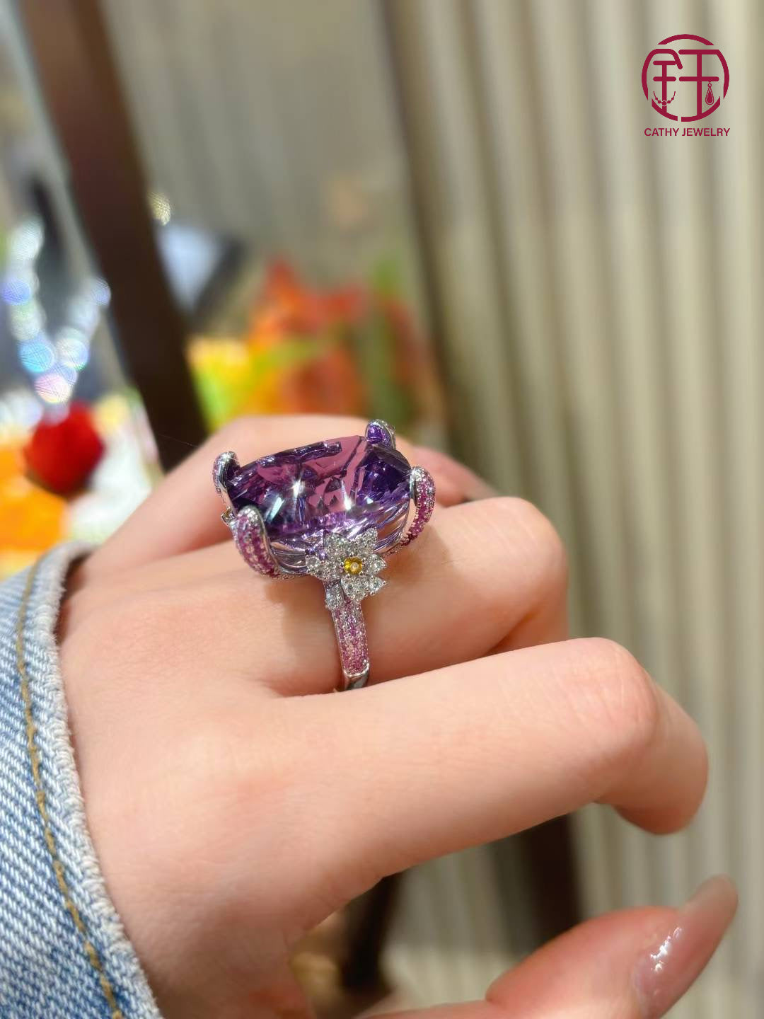 π 21 Carat Natural Amethyst Ring | Queen Statement Style