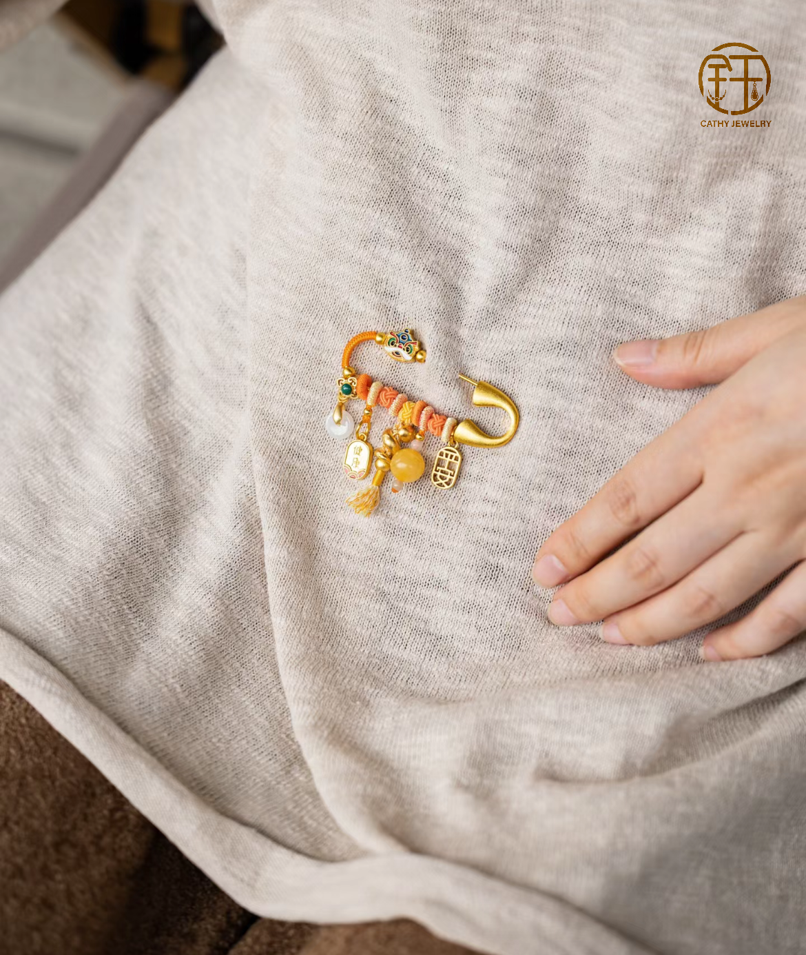 Lion Dance & Coiled Snake Lucky Pin โจ