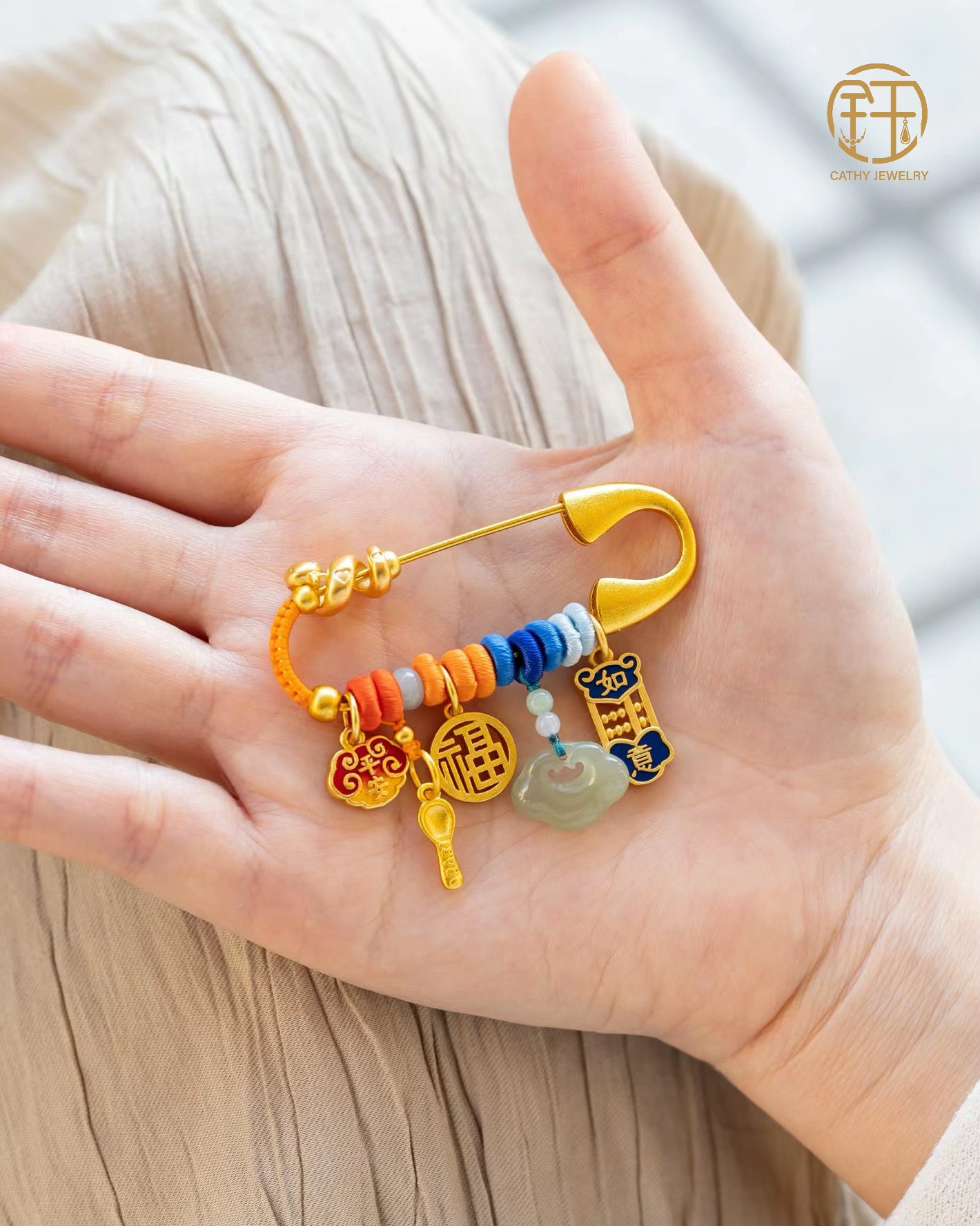 Sea Salt Orange Lucky Pin 🍊💙🧡